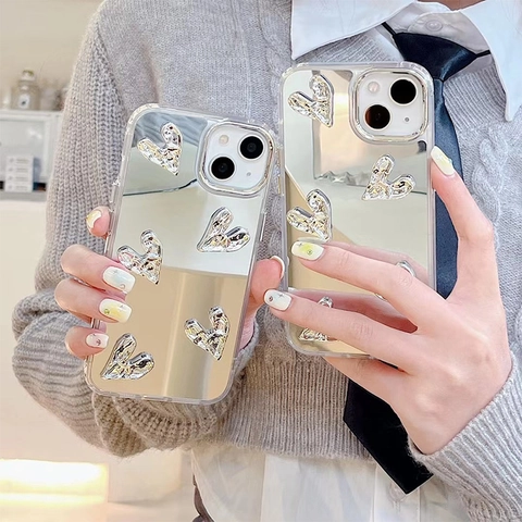 Mirror Finish Protective Phone Case With 3D Wrinkled Heart Decor Silver Electroplated TPU Soft Frame Fashion Style