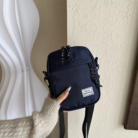Crossbodytas Lichtgewicht Oxford Doek Kleine Schoudertas Met Ritsvak Aan De Voorkant Hello Weekend Slogan Casual Unisex