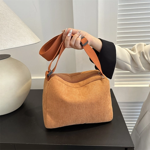 Corduroy Shoulder Bag Women Retro Crossbody Tote With Adjustable Wide Strap Casual Versatile Solid Color Zipper