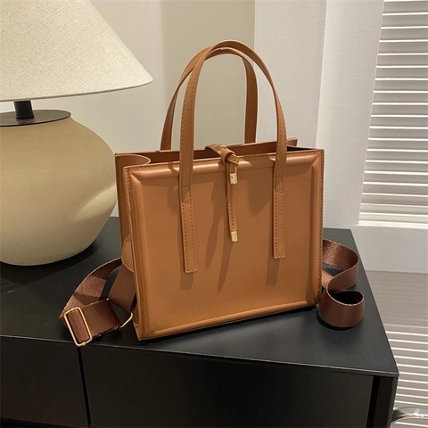 Women Square Tote Bag PU Leather Large Capacity Wide Shoulder Strap For Commute Work Fashion Handbag Crossbody