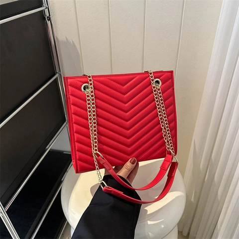 Women Quilted Shoulder Bag PU Leather Chevron Pattern Gold Chain Strap Large Capacity Fashion Casual Tote Handbag