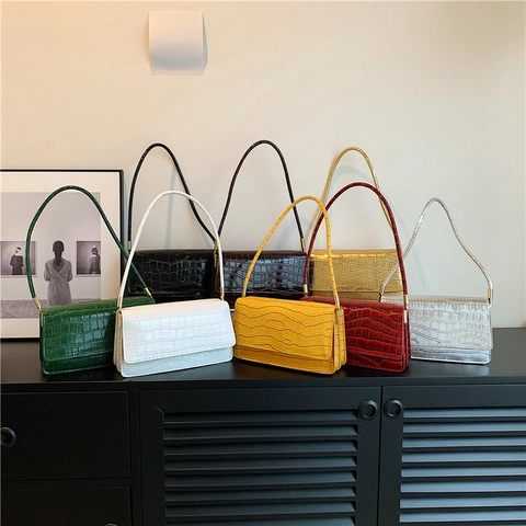 Damen Mode Geprägte Krokodilmuster Baguette Tasche Glänzende PU Leder Achsel Umhängetasche Vintage Quadratische Handtasche