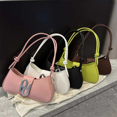 Damen PU Leder Unterachsel Umhängetasche Chic Minimalistische Baguette Tasche Mit Metall Logo Und Geknotetem Riemen