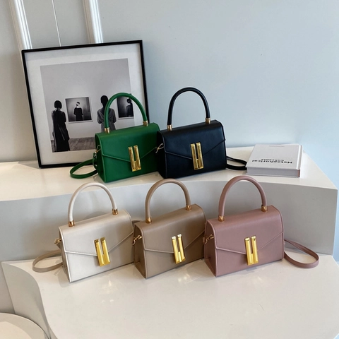 Women PU Leather Shoulder Bag Gold Vertical Buckle Flap Handbag Chic Minimalist Daily Crossbody Tote