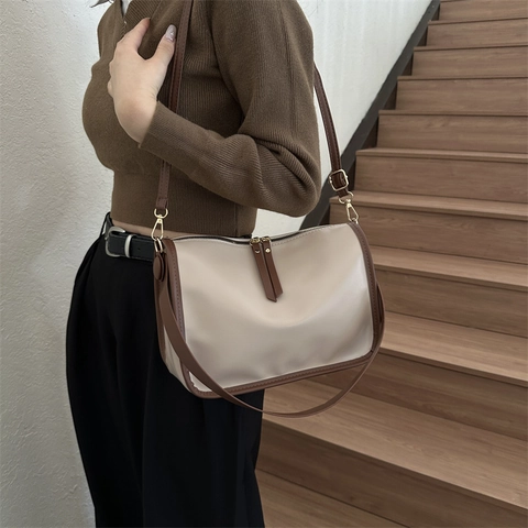 Vintage PU Leather Shoulder Bag For Women Dual Zipper Underarm Crossbody Purse Simple Retro Solid Color Handbag