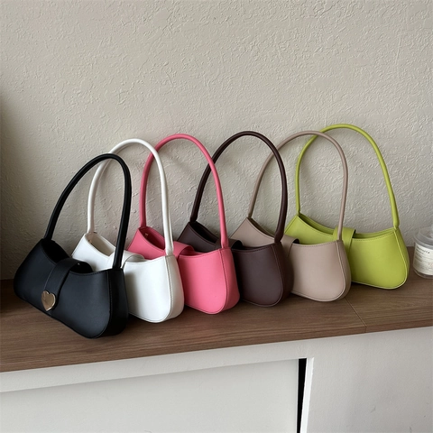 Bolso De Hombro Baguette Chic Cuero PU Hebilla De Metal Corazón Color Sólido Minimalista Para Mujer Moda Vintage Informal