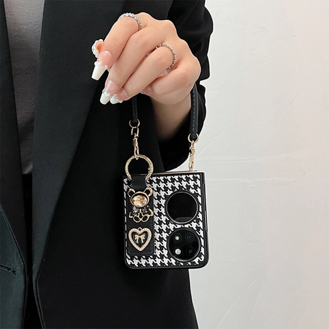 Funda Plegable Para Teléfono De Pata De Gallo Con Correa De Cuero Oso De Cristal Corazón Abalorios Carcasa Elegante