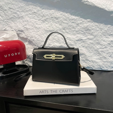 Sac À Main En Cuir PU Pour Femmes Sac À Épaule Carré Bandoulière Boucle Dorée Poignée Commute Élégant