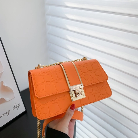 Women Shoulder Bag PU Leather Crocodile Pattern Gold Chain Crossbody Square Fashion Purse With Metal Lock