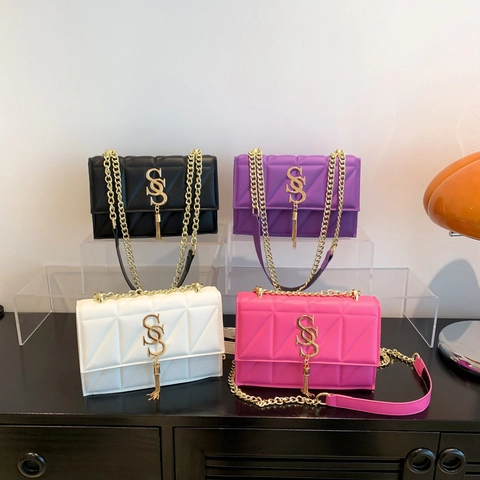 Women Quilted Crossbody Bag PU Leather Rhomboid Pattern Gold Chain Strap Tassel Metal Logo Small Square Handbag Stylish