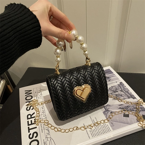 Mini Woven PU Leather Crossbody Bag With Artificial Pearl Handle And Heart Metal Lock Elegant Fashionable Chain Shoulder Bag