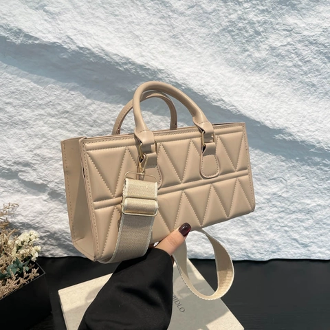 Borsa Quadrata Piccola in Pelle PU Moda Donna Con Trapuntatura Geometrica a Triangolo Borsa a Mano Tinta Unita Tracolla Cinghia Larga