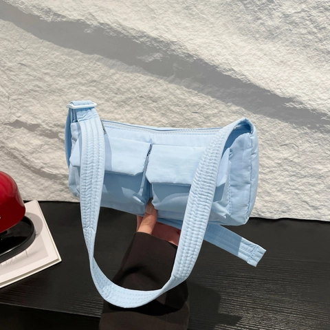 Bolso De Hombro De Nailon Para Mujer Bandolera Ligera Con Dos Bolsillos Delanteros Minimalista Diario Color Caramelo