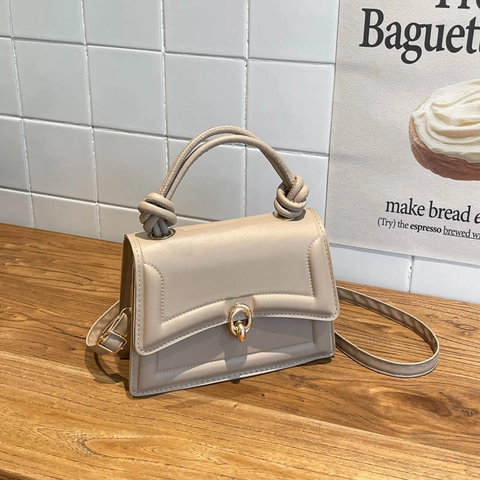 Minimalistische PU Leren Schoudertas Voor Dames Mode Knoophandvat Flap Crossbody Tas Met Gouden Hardware Verstelbare Riem Chique Handtas