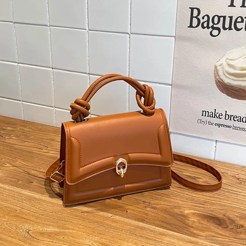 Minimalistische PU Leren Schoudertas Voor Dames Mode Knoophandvat Flap Crossbody Tas Met Gouden Hardware Verstelbare Riem Chique Handtas