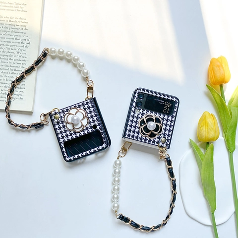 Funda Plegable Para Teléfono Con Estampado De Pata De Gallo Flor De Camelia Y Cadena De Perlas Artificiales Estilo Bolso