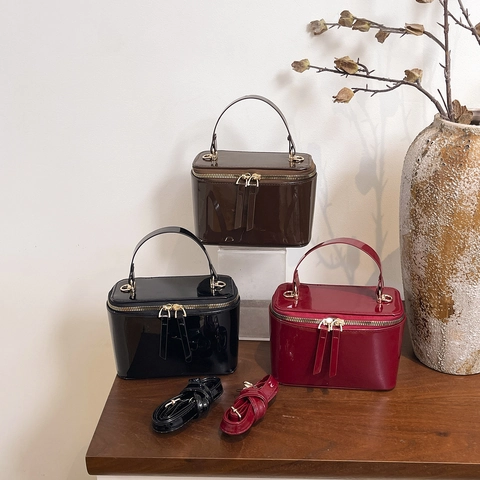 Borsa a Tracolla Minimalista da Donna in Pelle PU a Scatola Vintage Lucida Lucida con Tracolla Regolabile Moda Quotidiana