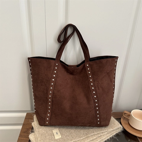 Damen Retro Wildleder Tragetasche Mit Großer Kapazität Und Nieten Einfache Matte Umhängetasche Für Den Alltag