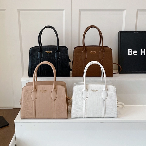 Women Alligator Embossed PU Leather Handbag Large Capacity Commuter Shoulder Bag Adjustable Strap Fashion Design