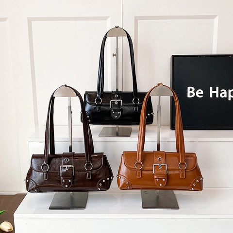 Sac Sous Les Aisselles En Cuir PU Brillant Pour Femmes Style Retro Y2K Rivets Argentés Boucle Métallique Sac À Épaule