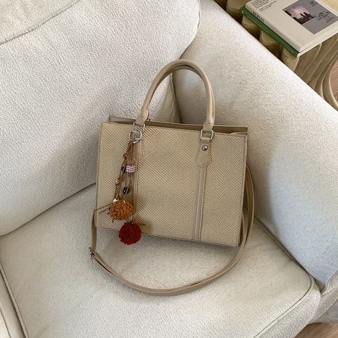 Borsa Tote Texture Intrecciata Grande Capacità Pelle PU Cuciture A Contrasto Borsa A Mano Retro Tracolla Ciondolo Donna