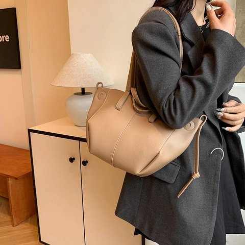 Large Capacity Tote Bag Pebble Grain PU Leather White Contrast Stitching Dual Handles Minimalist Underarm Shoulder Bag