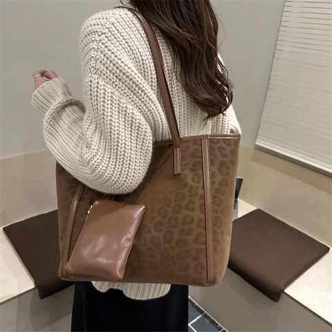 Suède Tote Bag Met Luipaardprint En Bijbehorend Tasje Grote Capaciteit Schoudertas Magnetische Sluiting Vintage Voor Dames