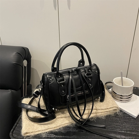 Motorcycle Boston Handbag PU Leather Rivet Tassel Top Handle Shoulder Crossbody Bag For Women Fashion Casual