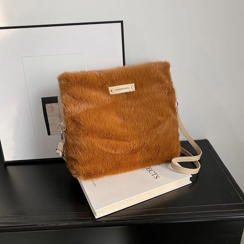 Bolso Bandolera de Piel Sintética para Mujer Moda de Invierno Bolso de Hombro de Peluche Vintage Color Sólido Con Solapa