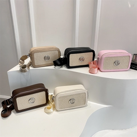 Retro Women Crossbody Bag Woven PU Leather Patchwork Small Square Shoulder Bag Wide Strap Metal M Logo Stylish Fashion
