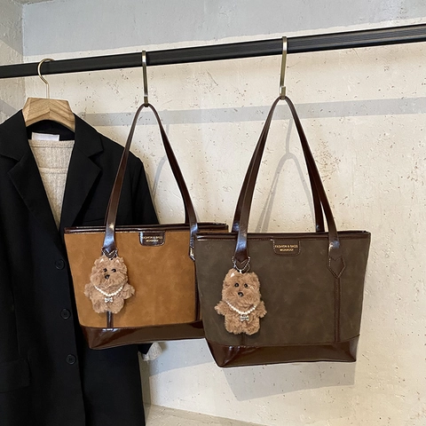 Vintage Women Tote Bag Large Capacity PU Leather Suede Texture Embossed Cat Pattern Shoulder Handbag With Plush Bear Charm