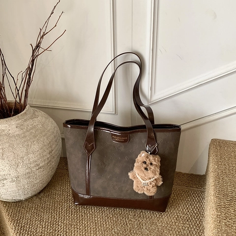 Vintage Women Tote Bag Large Capacity PU Leather Suede Texture Embossed Cat Pattern Shoulder Handbag With Plush Bear Charm