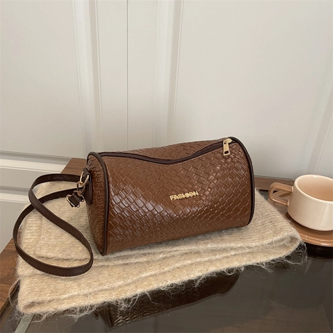 Trendige Zylinder-Tonnen-Tasche Damen Lackleder Gewebtes PU Schulter-Umhängetasche Retro Lässige Boston-Handtasche