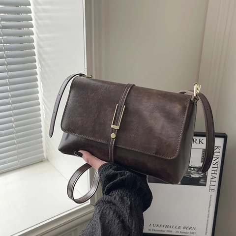 Borsa Quadrata Piccola in Pelle PU Retrò da Donna Borsa a Tracolla con Patta alla Moda con Chiusura in Metallo Borsa a Spalla Vintage per Pendolarismo Borsa a Mano per Donna Quotidiana