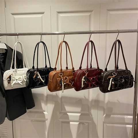 Bolso De Hombro Para Mujer Cuero PU Brillante Lazo Bolso De Mano Axilar Gran Capacidad Conmutación Retro Boston Bag Amuleto