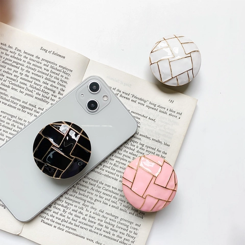 Support De Téléphone Rond Rétractable Lignes Géométriques Métalliques Support De Doigt Adhésif Pour Smartphone Style De Luxe