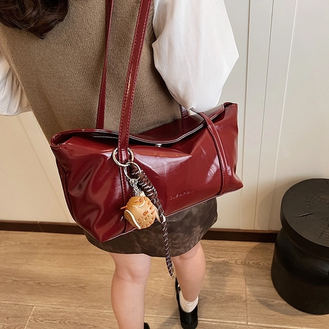 Sac À Épaule En Cuir PU Brillant Vintage Grande Capacité Rétro Simple Cabas Décontracté Sac À Main Pour Femmes