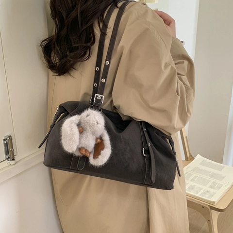 Borsa A Spalla Retro In Pelle PU Minimalista Grande Capacità Con Ciondolo Coniglio Peluche Per Donna