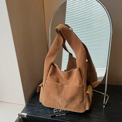Bolso Tote Grande De Gamuza Retro Color Sólido Bolso De Hombro Multibolsillos Hebilla Magnética Streetwear Mujeres