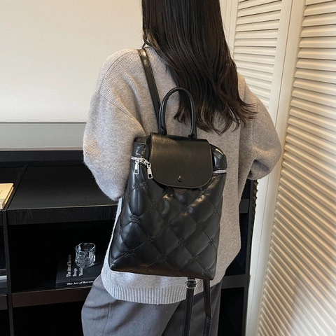 Damen Gesteppter Rucksack Aus PU-Leder Mode Rautenmuster Blumenstickerei Große Kapazität Reiseschultasche