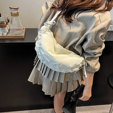 Borsa A Spalla Mezzaluna In Nylon Da Donna Grande Capacità Borsa Hobo Pieghettata Con Coulisse Moda Giapponese
