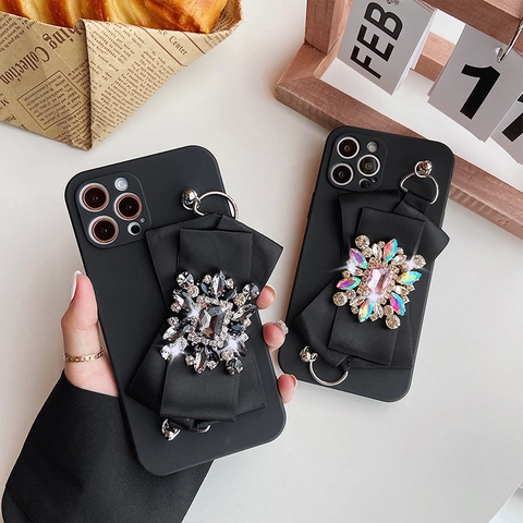 Luxe IPhone Hoesje Met Grote Satijnen Strik Strass Juwelen TPU Beschermhoes Met Metalen Ringhouder Voor Dames