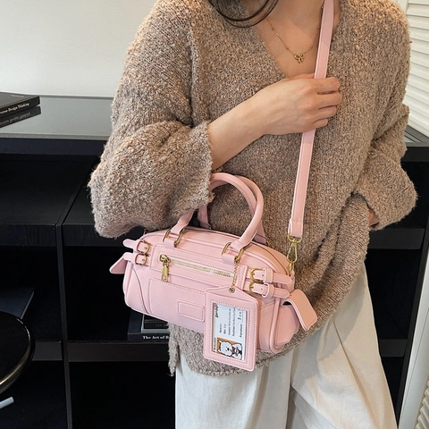 Women Retro PU Leather Boston Handbag Minimalist Bowling Crossbody Bag With Multi Zipper And Decorative ID Tag Accessory