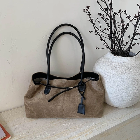 Retro Minimalist Large Capacity Tote Bag Matte PU Leather Suede Texture Commuting Shoulder Underarm Bag For Women
