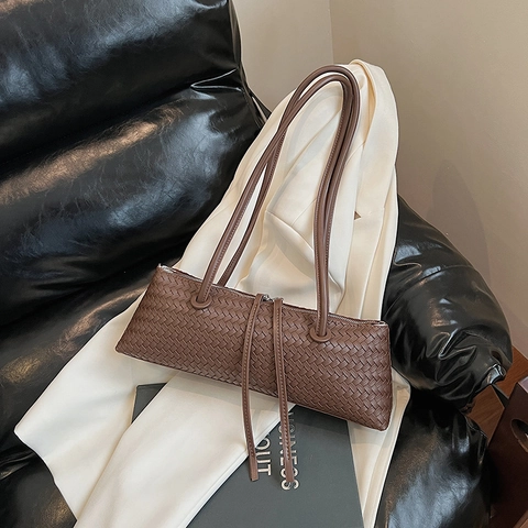 Geflochtene PU Leder Achseltasche Retro Baguette Schultertasche Mit Langen Riemen Und Quaste Reißverschluss Für Damen
