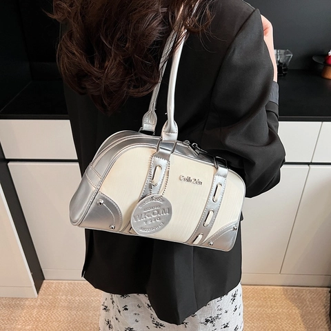 Bolso Boston Mujer Cuero PU Color Contraste Dije Metálico Viaje Retro Bolso De Axila Hombro Mano Estilo Moderno Tendencia