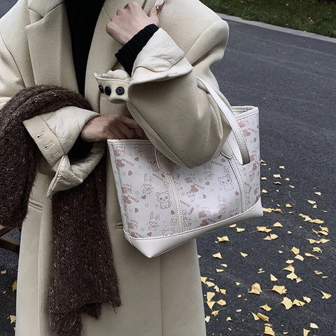 Große PU Leder Tote Bag Cartoon Katze Hase Print Lässige Pendler Schultertasche Süßer Stil Damen Studentin