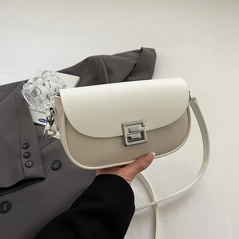 Fashion Women Small Square Shoulder Bag PU Leather And Woven Patchwork Saddle Bag With Silver Metal Buckle Lock Casual
