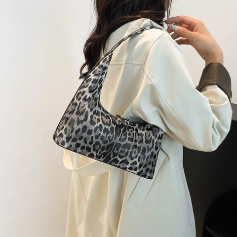 Borsa Hobo Con Stampa Leopardata Pelle PU Borsa A Spalla Mezzaluna Grande Capacità Doppia Cerniera Casual Donna