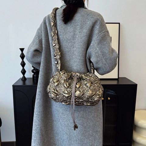 Bolso De Hombro Nube Fruncido Cuero PU Gran Capacidad Cordón Bolso Bandolera Para Mujeres Ligero Informal Elegante